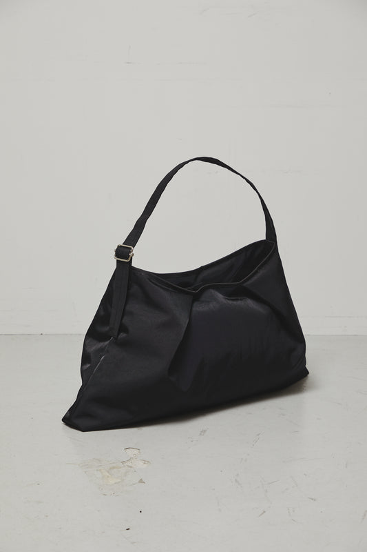 PLEATS SHOULDER BAG